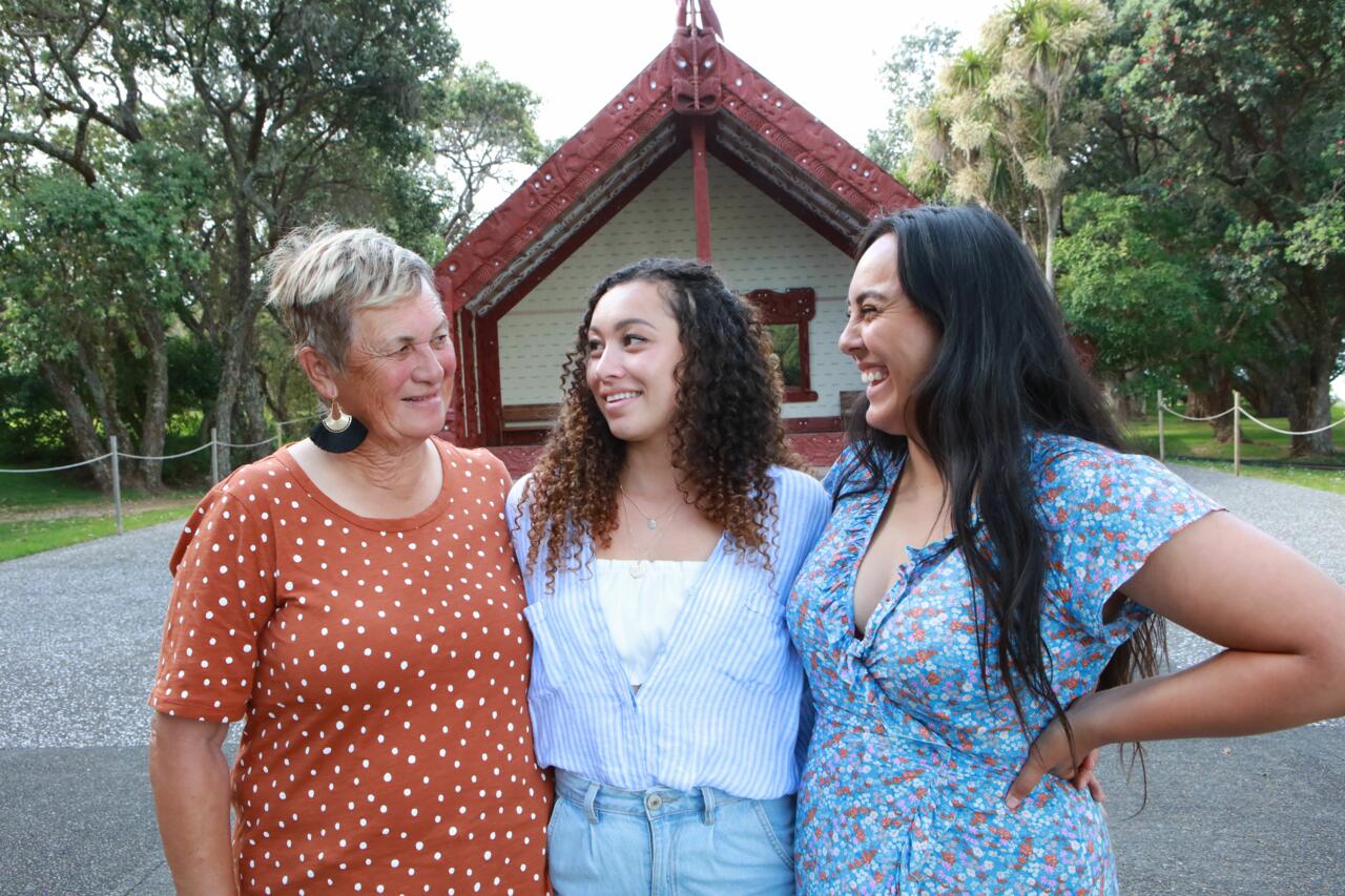 (64) Travel Guides NZ Cara, Rusha and Nan  (c) SPP 2020